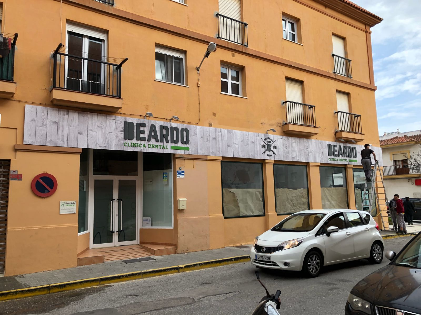rotulo-corporeo-beardo4