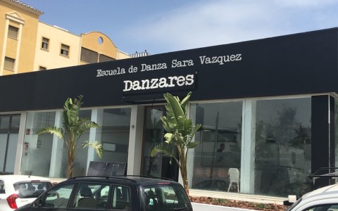 rotulo-corporeo-escuela-de-danza-sara-vazquez1