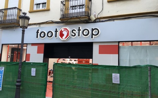 rotulo-corporeo-footstop2